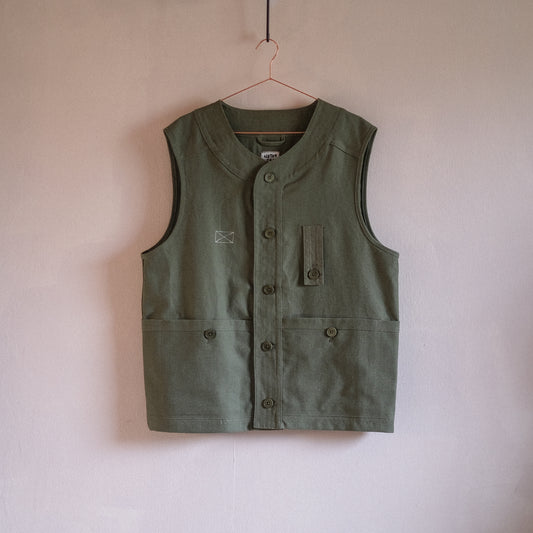 Bogdan Hemp Canvas Gilet Thyme Green